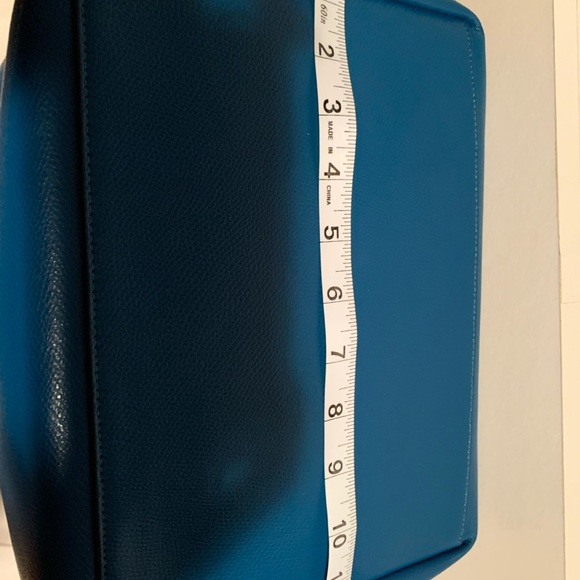 Coach Handbag - Picture 7 of 8